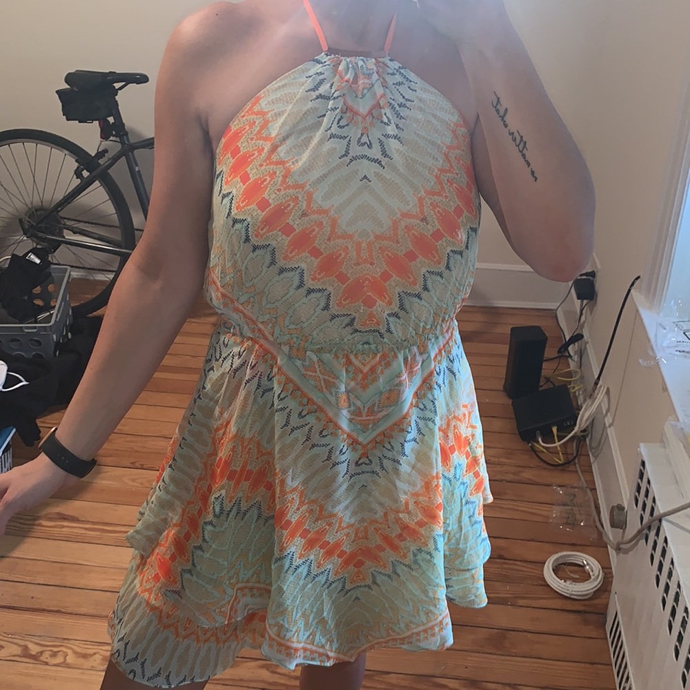 BEBE SUNDRESS